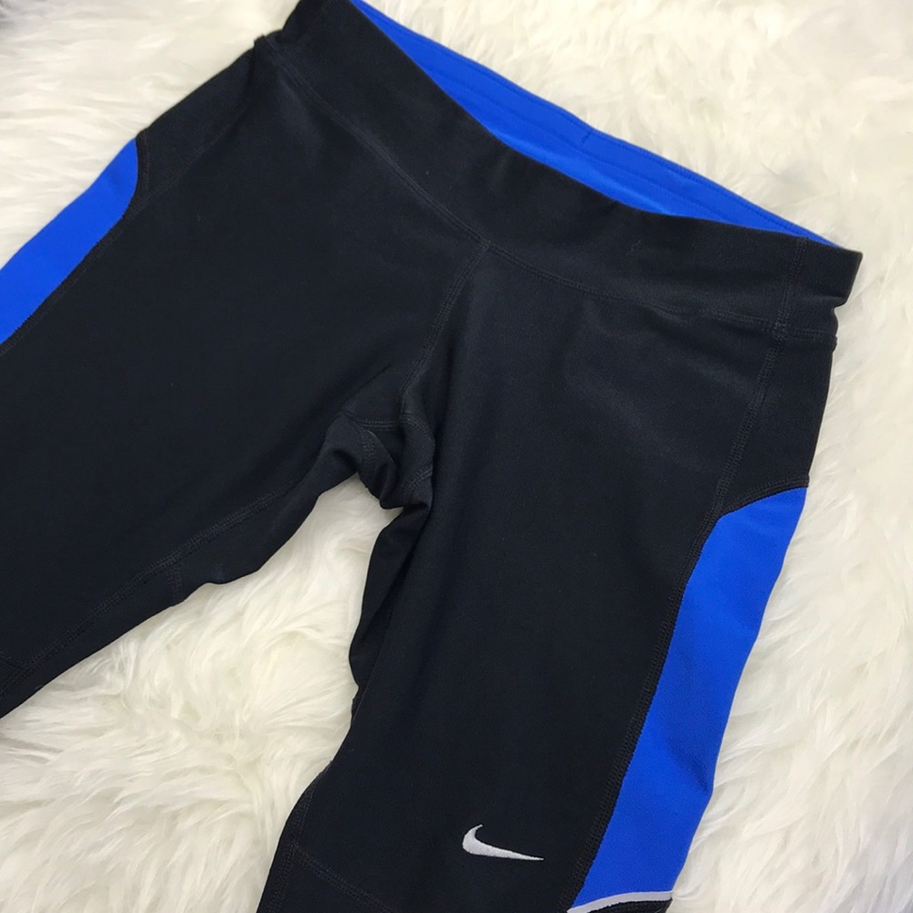 NIKE Cropped Black Blue Dri-Fit Running Leggings